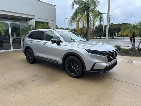1 image of 2023 Honda CR-V Hybrid Sport