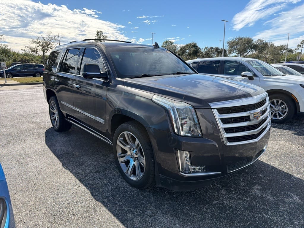 2015 Cadillac Escalade Premium's photo