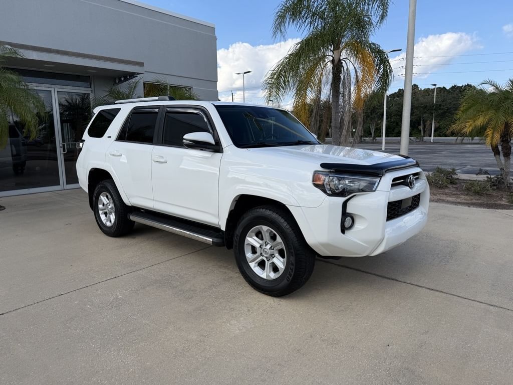 2020 Toyota 4Runner SR5 Premium's photo