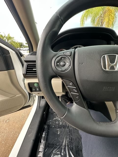 2014 Honda Accord EX-L photo 2