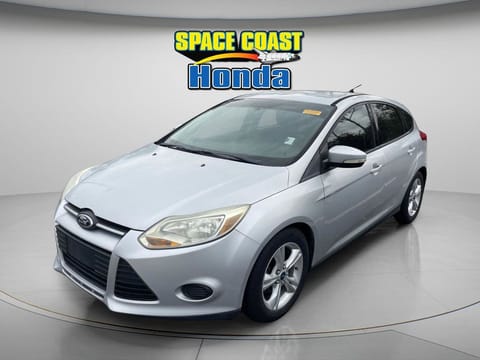 1 image of 2014 Ford Focus SE