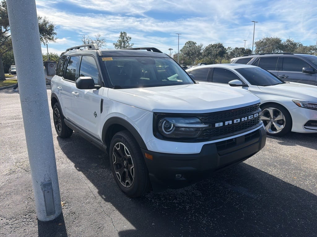 2025 Ford Bronco Sport Outer Banks's photo