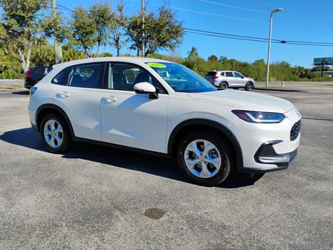 1 image of 2024 Honda HR-V LX
