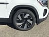 9 thumbnail image of  2024 Volkswagen Atlas Cross Sport 2.0T SE w/Technology