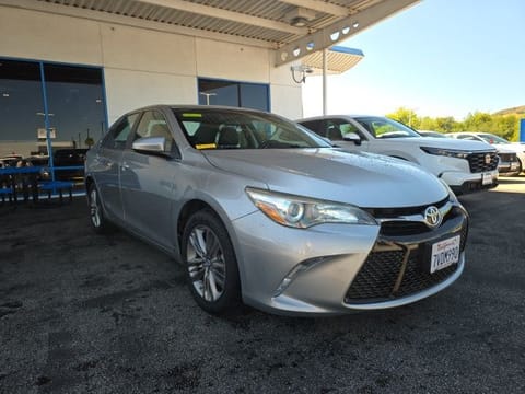 2016 Toyota Camry SE