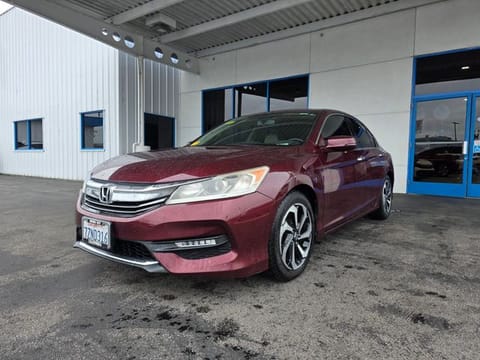 1 image of 2017 Honda Accord EX-L