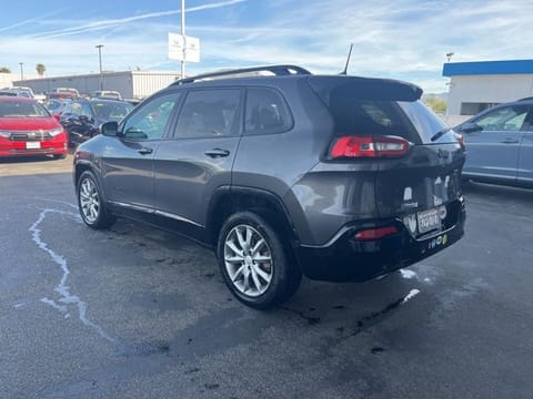 2018 Jeep Cherokee Latitude