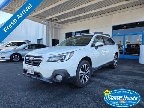 1 image of 2018 Subaru Outback 2.5i