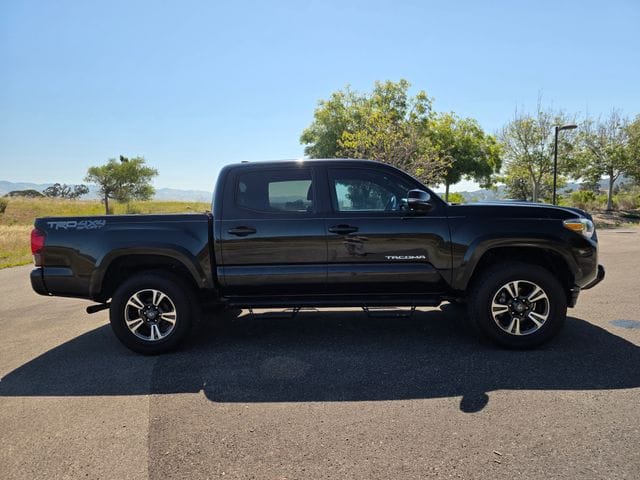 2018 Toyota Tacoma TRD Sport - Photo 6