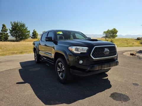 2018 Toyota Tacoma TRD Sport