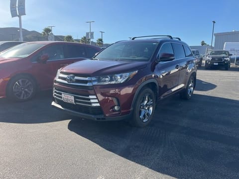 1 image of 2019 Toyota Highlander Hybrid Limited Platinum