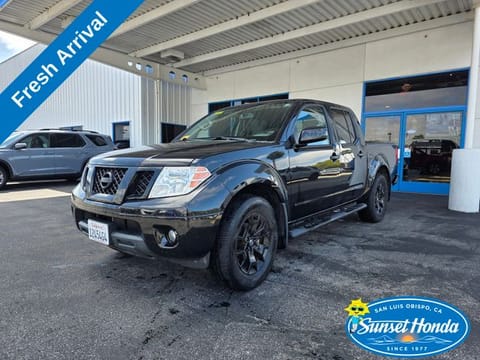 1 image of 2020 Nissan Frontier SV