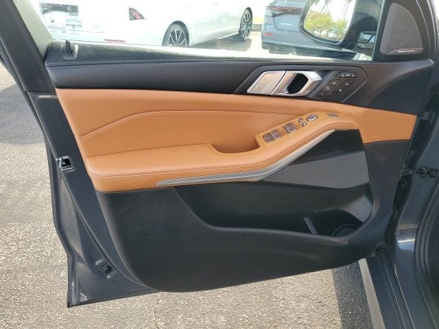 2021 BMW X7 M50i - Photo 22