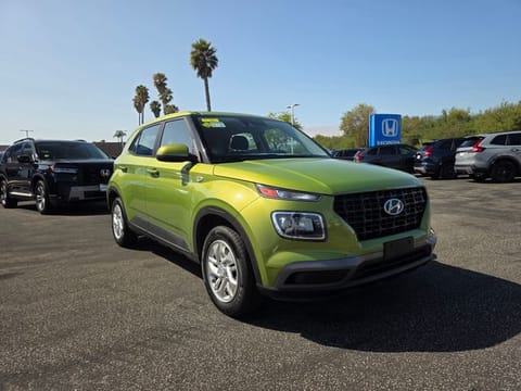 2021 Hyundai Venue SE