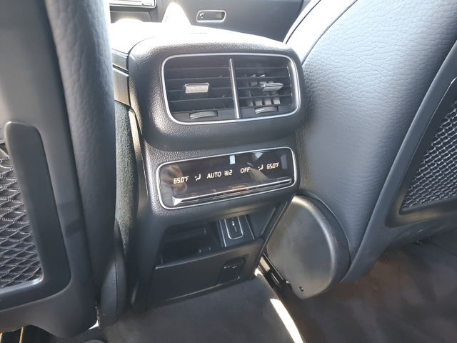 2021 Mercedes-Benz GLE GLE450 - Photo 16