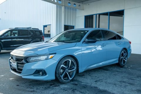 1 image of 2022 Honda Accord Hybrid Sport