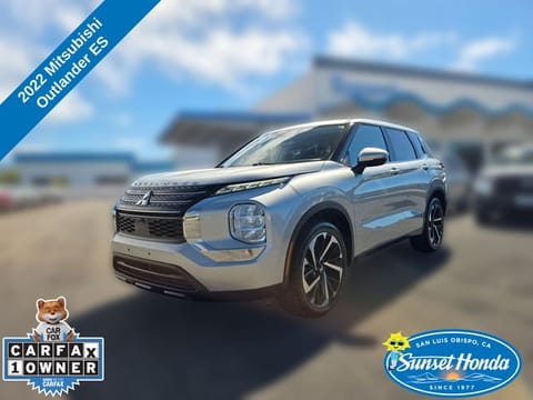 1 image of 2022 Mitsubishi Outlander ES