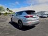 10 thumbnail image of  2022 Mitsubishi Outlander ES