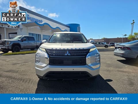 2022 Mitsubishi Outlander ES