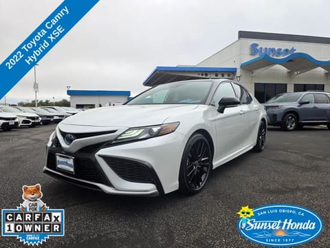 1 image of 2022 Toyota Camry Hybrid XSE