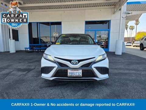 2022 Toyota Camry Hybrid XSE