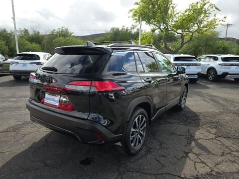 2022 Toyota Corolla Cross XLE