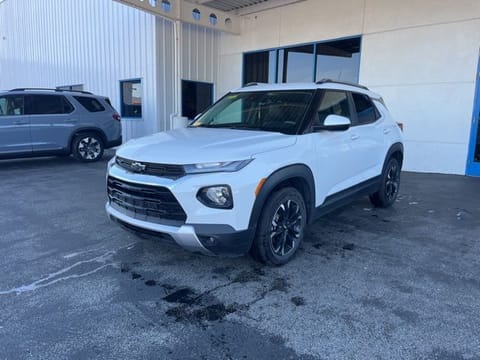 1 image of 2023 Chevrolet TrailBlazer LT