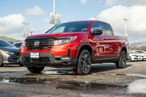 1 image of 2023 Honda Ridgeline Sport