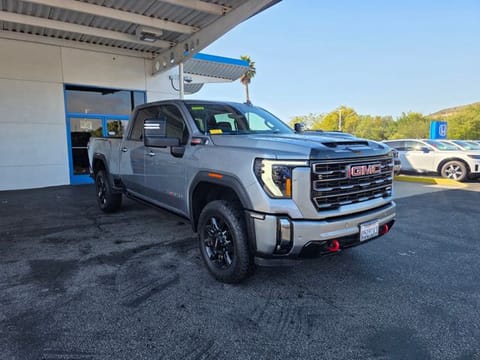 2024 GMC Sierra 2500HD AT4