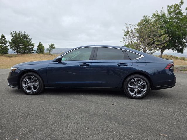 2024 Honda Accord EX - Photo 12