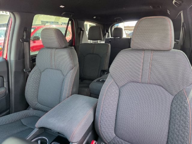 2025 Honda Pilot Sport - Photo 35