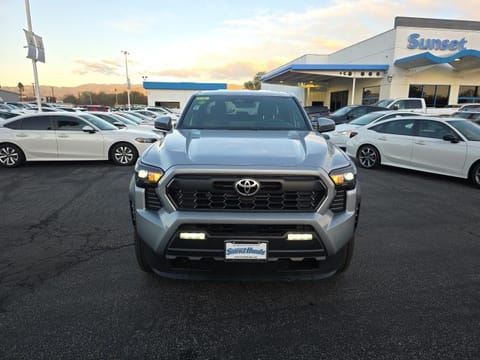 2025 Toyota Tacoma Hybrid TRD Off Road