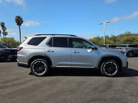 2026 Honda Pilot Touring
