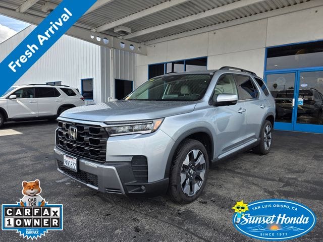 2026 Honda Pilot Touring AWD's photo