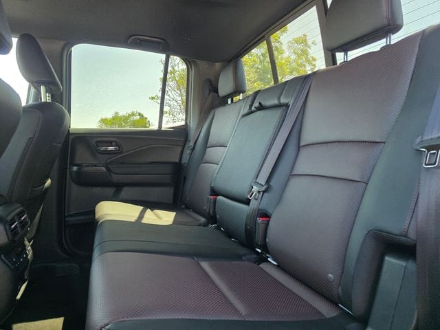2026 Honda Ridgeline Black Edition - Photo 16