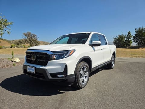 1 image of 2026 Honda Ridgeline RTL