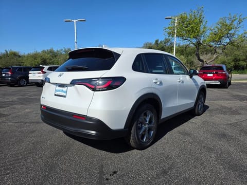 2027 Honda HR-V LX