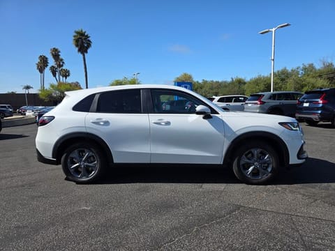 2027 Honda HR-V LX