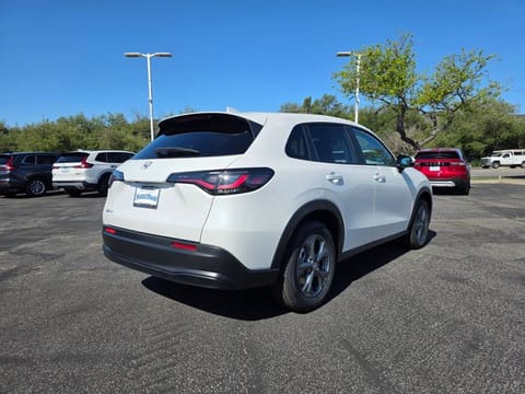 2027 Honda HR-V LX