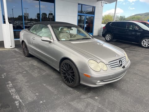 1 image of 2004 Mercedes-Benz CLK CLK 320