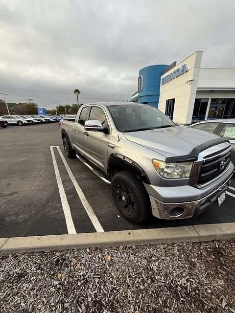 1 image of 2013 Toyota Tundra Grade