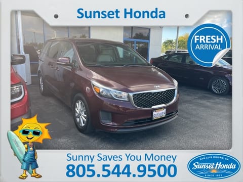 1 image of 2017 Kia Sedona LX