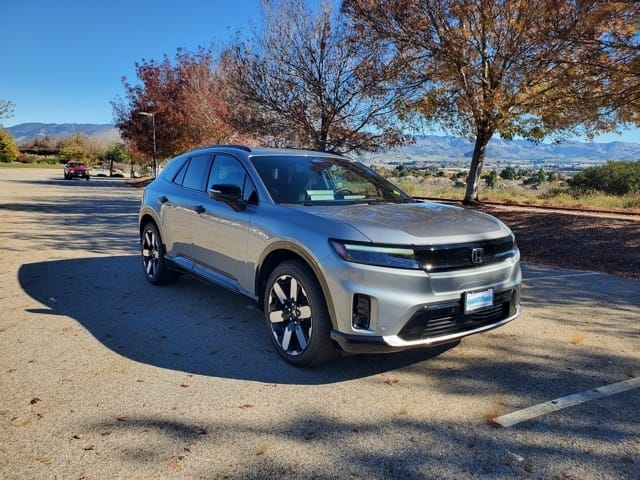 2026 Honda Prologue Touring's photo