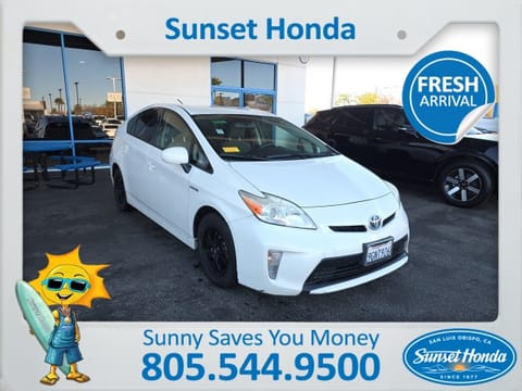 1 image of 2014 Toyota Prius Four