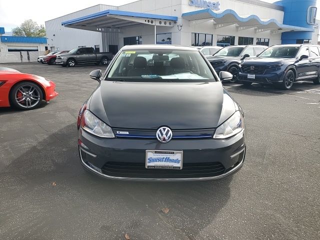 Used 2016 Volkswagen e-Golf e-Golf SE with VIN WVWKP7AU5GW911138 for sale in San Luis Obispo, CA