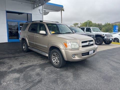1 image of 2005 Toyota Sequoia SR5