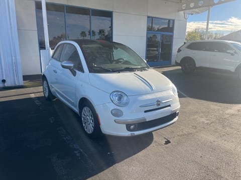 1 image of 2013 Fiat 500c Lounge