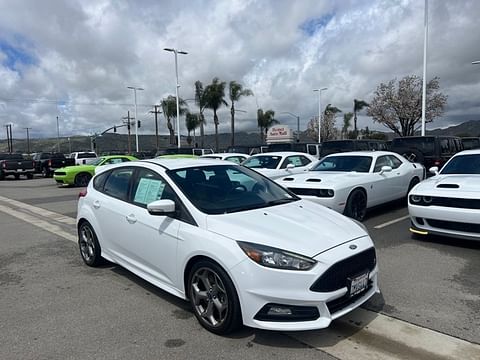 1 image of 2015 Ford Focus ST