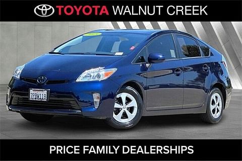 1 image of 2015 Toyota Prius Two