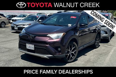 1 image of 2016 Toyota RAV4 SE